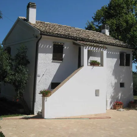 Casa Dei Pini Prázdninový dům *